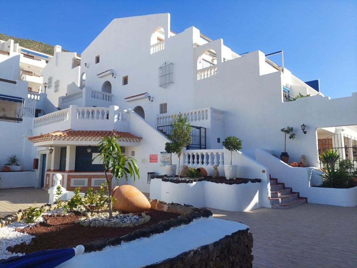 Pool & View Christianos Apartment Los Cristianos  Exterior photo